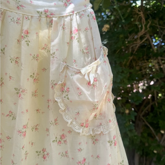 Gunne Sax Floral Cream Skirt / Tank Set Rare find - Picture 3 of 16